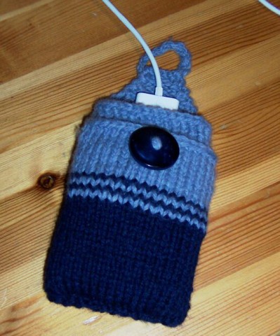 ipod_cozy.jpg